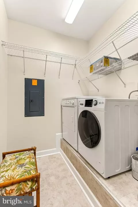 Other - 7880 Rolling Woods Ct #104, Springfield, VA 22152 photo 6 of 17