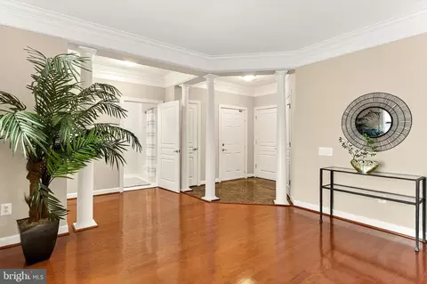 Entry Way - 7880 Rolling Woods Ct #104, Springfield, VA 22152 photo 6 of 8