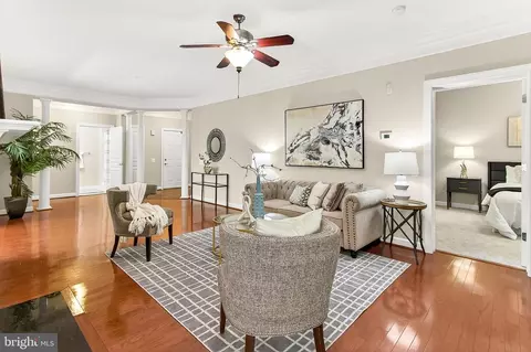 Living - 7880 Rolling Woods Ct #104, Springfield, VA 22152 photo 5 of 5