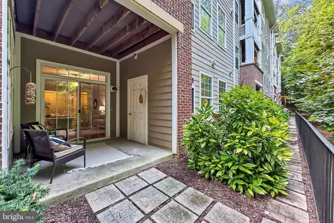 Exterior - 7880 Rolling Woods Ct #104, Springfield, VA 22152 photo 4 of 10