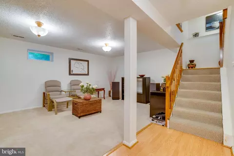 Living - 5838 High Bluff Ct, Burke, VA 22015 photo 2 of 2