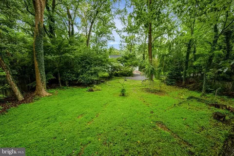 1616 6th Lot D And C Pl, Mclean, VA 22101
