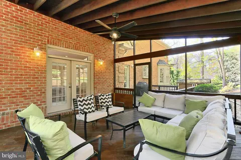Exterior - 3706 Rust Rd, Annandale, VA 22003 photo 8 of 18