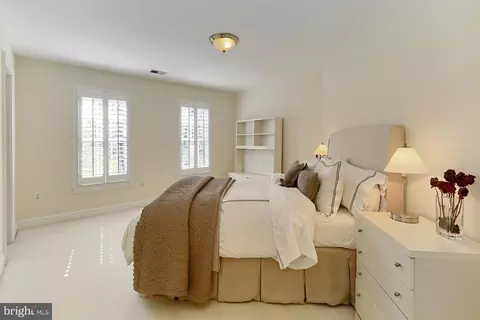 Bedroom - 3706 Rust Rd, Annandale, VA 22003 photo 4 of 7