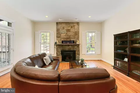 Living - 3706 Rust Rd, Annandale, VA 22003 photo 7 of 8