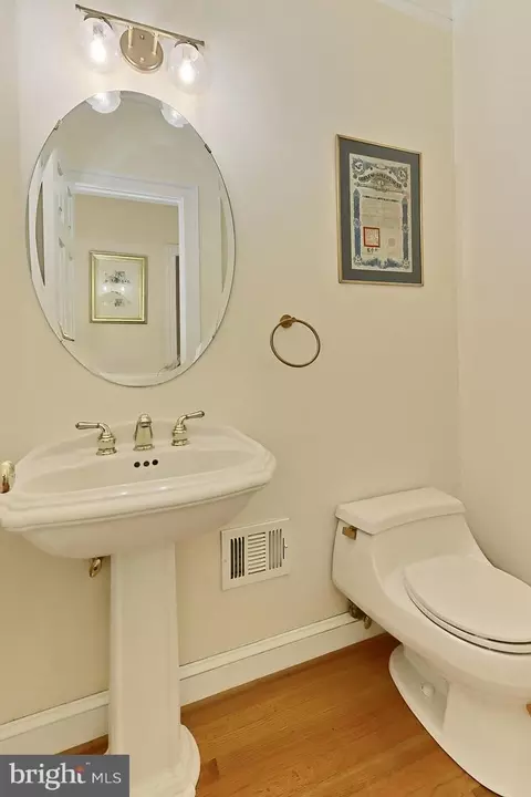 Bath - 3706 Rust Rd, Annandale, VA 22003 photo 1 of 8