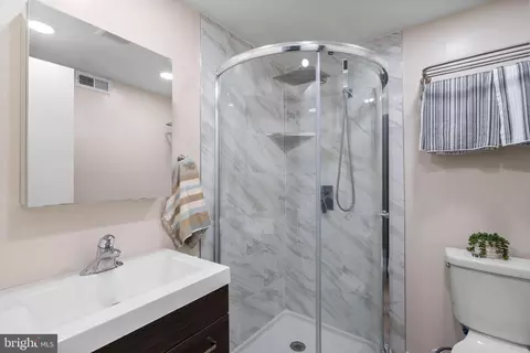 8767 Cold Plain Ct, Springfield, VA 22153 photo 25