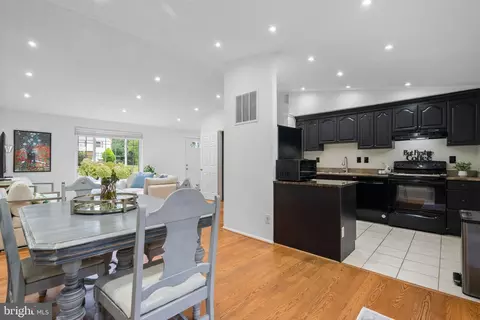 8767 Cold Plain Ct, Springfield, VA 22153 photo 8
