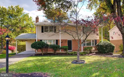 7411 Reservation Dr, Springfield, VA 22153