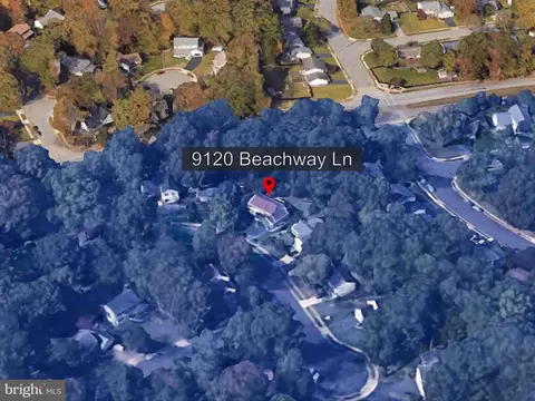 9120 Beachway Ln, Springfield, VA 22153 photo 2
