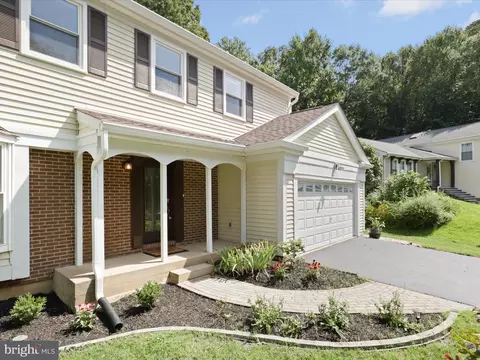9120 Beachway Ln, Springfield, VA 22153 photo 5