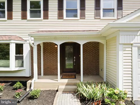 9120 Beachway Ln, Springfield, VA 22153 photo 6