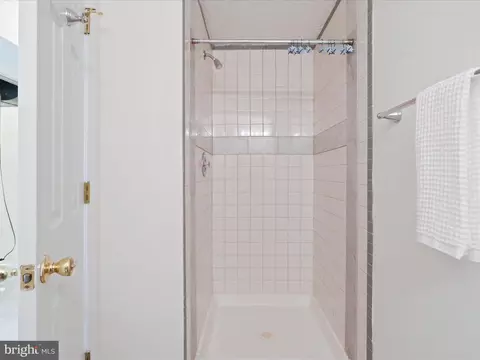 9120 Beachway Ln, Springfield, VA 22153 photo 48