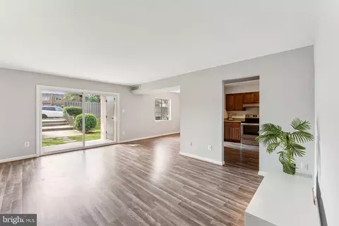 3807 Laramie Pl #124C, Alexandria, VA 22309
