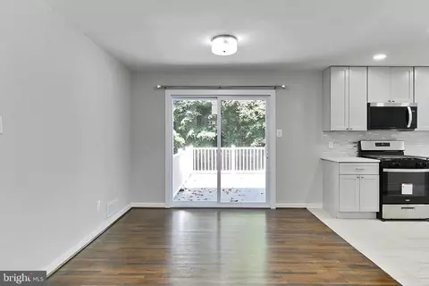 6500 Rivington, Springfield, VA 22152 photo 11