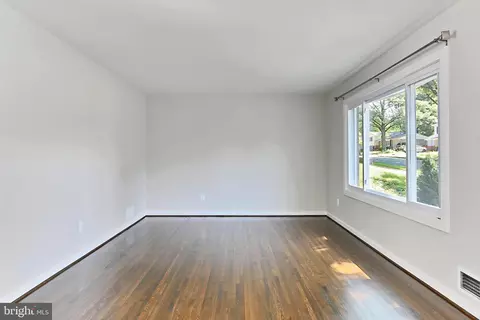 6500 Rivington, Springfield, VA 22152 photo 13