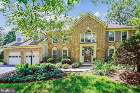 6416 Gristmill Square Trce, Centreville, VA 20120