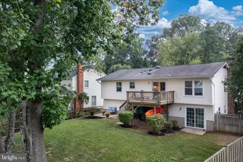 9626 Shipwright Dr, Burke, VA 22015 photo 4
