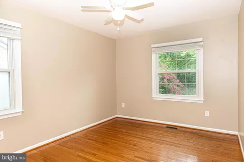 9626 Shipwright Dr, Burke, VA 22015 photo 17