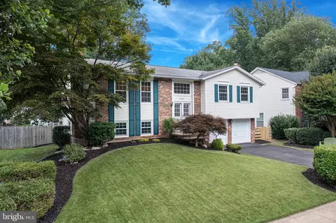 9626 Shipwright Dr, Burke, VA 22015 photo 6