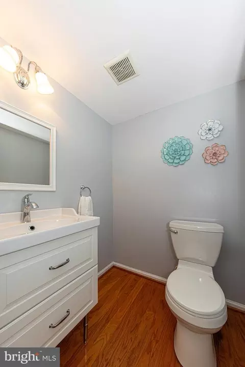 9626 Shipwright Dr, Burke, VA 22015 photo 30
