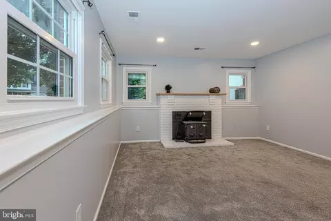 9626 Shipwright Dr, Burke, VA 22015 photo 27