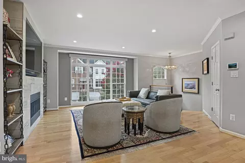 Living - 1978 Logan Manor Dr, Reston, VA 20190 photo 3 of 4