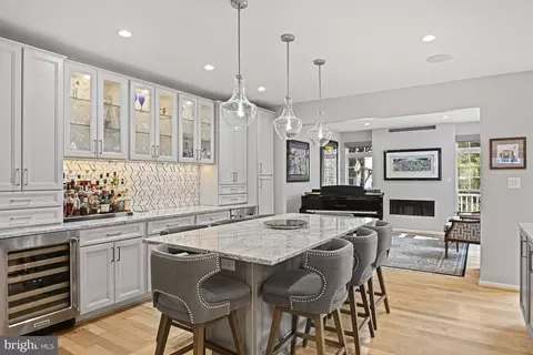 Kitchen - 1978 Logan Manor Dr, Reston, VA 20190 photo 6 of 6