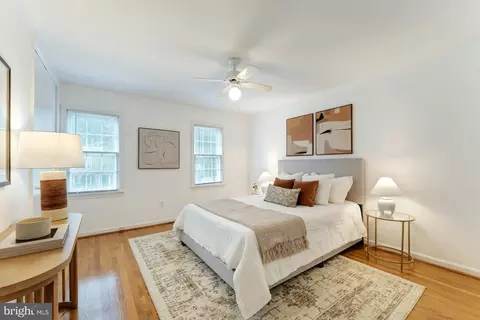 Bedroom - 11522 Running Cedar Rd, Reston, VA 20191 photo 5 of 6