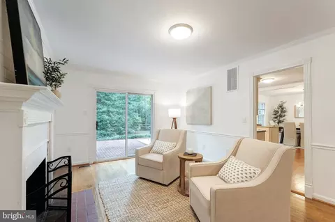 Living - 11522 Running Cedar Rd, Reston, VA 20191 photo 3 of 3