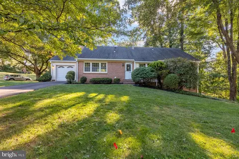 Other - 7710 Huntmaster Ln, Mclean, VA 22102 photo 6 of 10