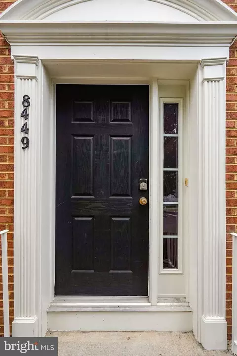 8449 Byers Dr, Alexandria, VA 22309