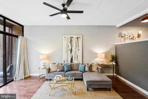 11556 Rolling Green Ct #15/100A, Reston, VA 20191