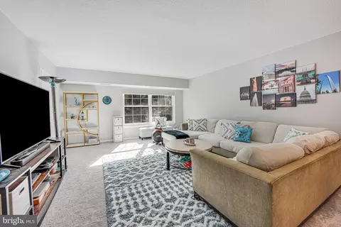 7721 Tremayne Pl #113, Mclean, VA 22102 photo 3