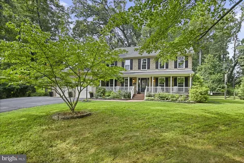2330 Augustus Ct, Vienna, VA 22180