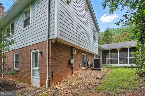 2359 Tumbletree Way, Reston, VA 20191 photo 43
