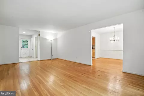 2359 Tumbletree Way, Reston, VA 20191 photo 9