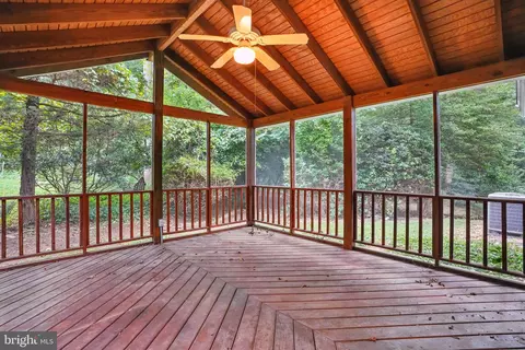2359 Tumbletree Way, Reston, VA 20191 photo 37