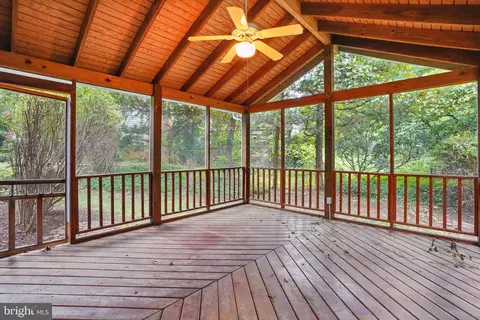 2359 Tumbletree Way, Reston, VA 20191 photo 38