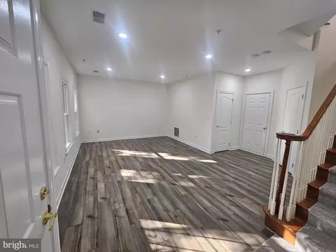 Living - 1652 Colonial Hills Dr, Mclean, VA 22102 photo 1 of 12