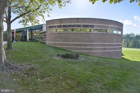 8108 Kings Point Ct, Springfield, VA 22153 photo 61