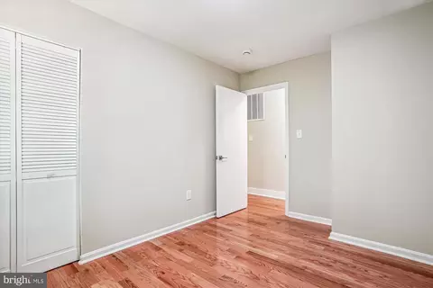 8108 Kings Point Ct, Springfield, VA 22153 photo 27