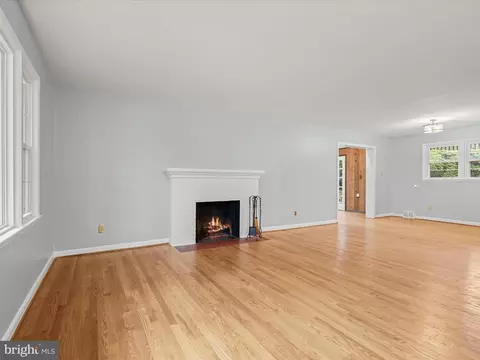 Living - 6303 Julian St, Springfield, VA 22150 photo 5 of 19
