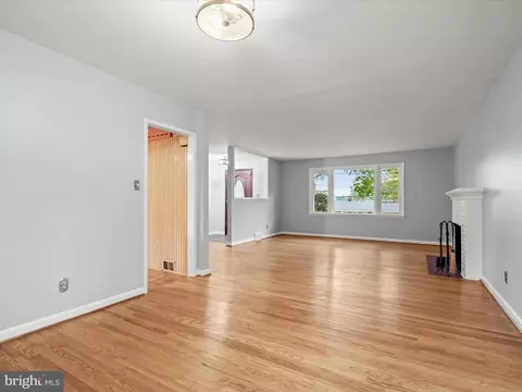 Living - 6303 Julian St, Springfield, VA 22150 photo 7 of 19