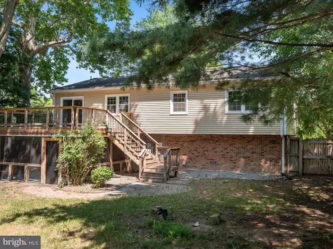855 Park Ave, Herndon, VA 20170 photo 39