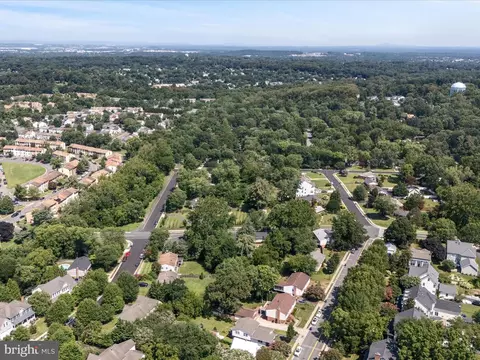 855 Park Ave, Herndon, VA 20170 photo 43