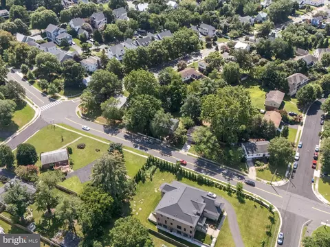 855 Park Ave, Herndon, VA 20170 photo 44