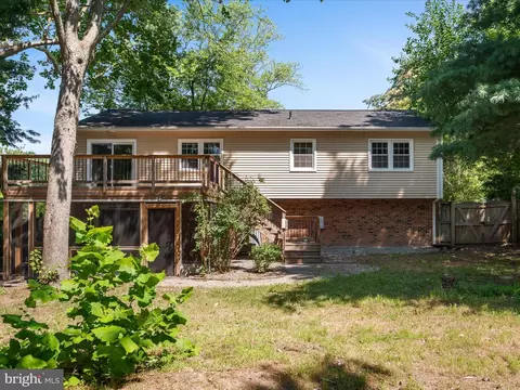 855 Park Ave, Herndon, VA 20170 photo 38