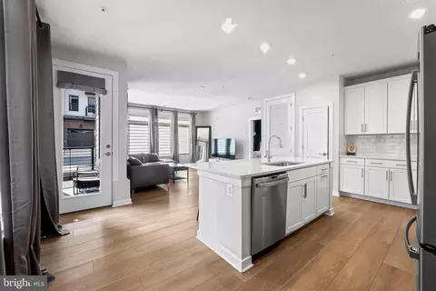 1669 Bandit Loop #101A, Reston, VA 20190 photo 8