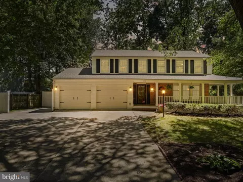 5706 Heming Ave, Springfield, VA 22151 photo 3